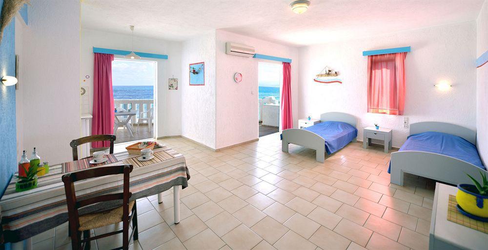 Arlen Beach Hotel Hersonissos  Exterior photo