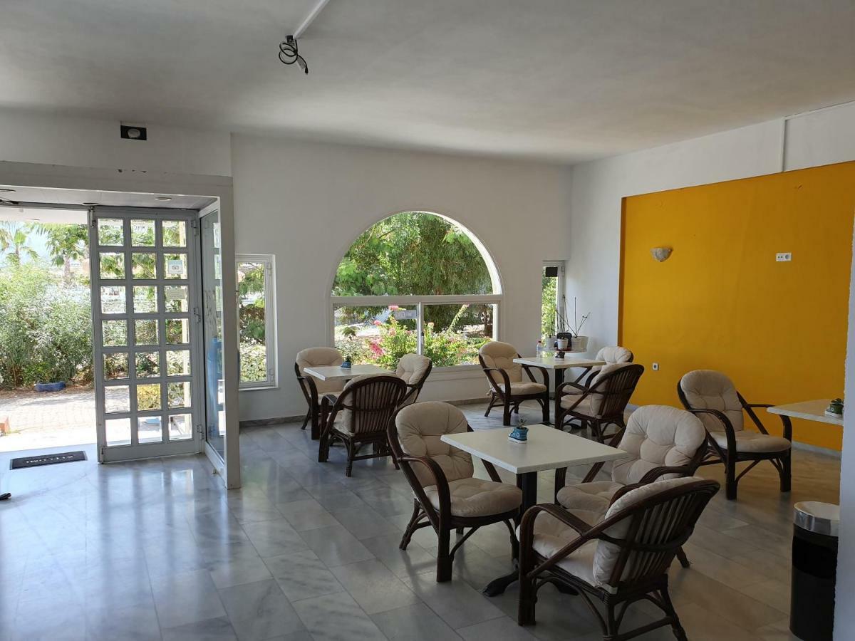 Arlen Beach Hotel Hersonissos  Exterior photo